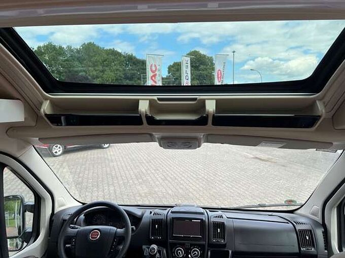 Chausson V594 Road Line VIP